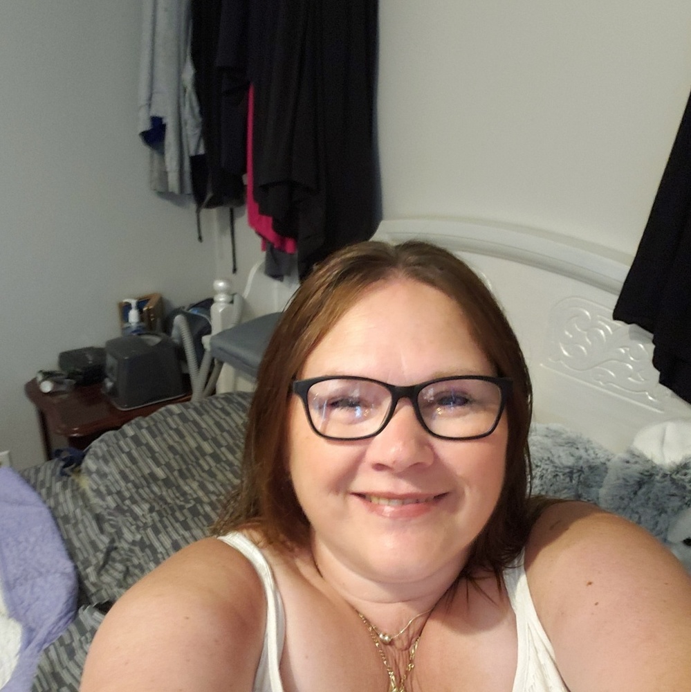 Meet your Posher, Laurie